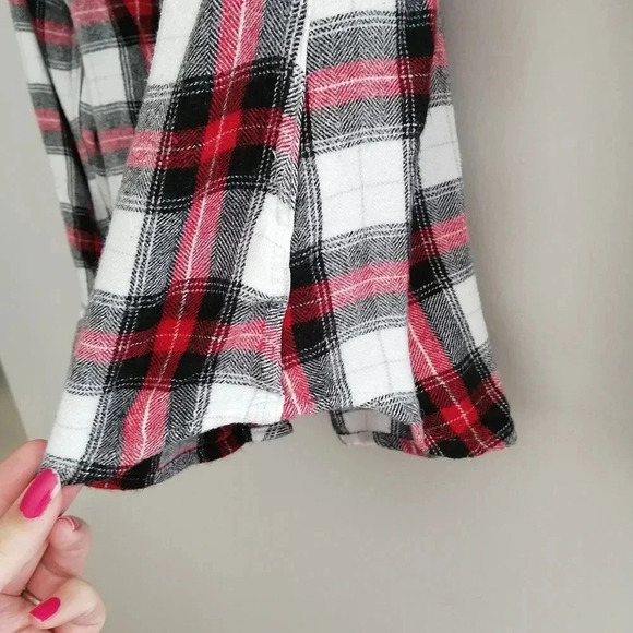Rails Hunter Plaid Button Up Black White Red Brushed Rayon Small (XS/S) - Picture 9 of 15